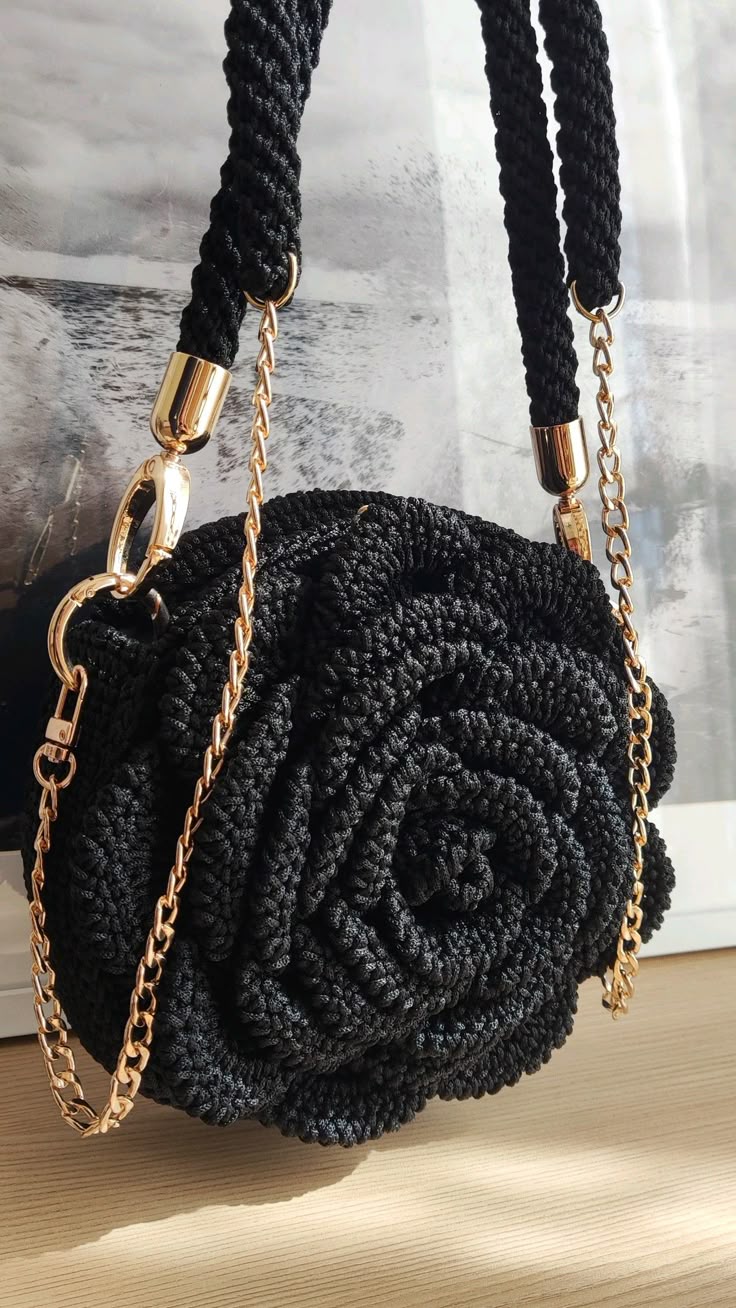Trending Handmade crochet rose bag 🌹