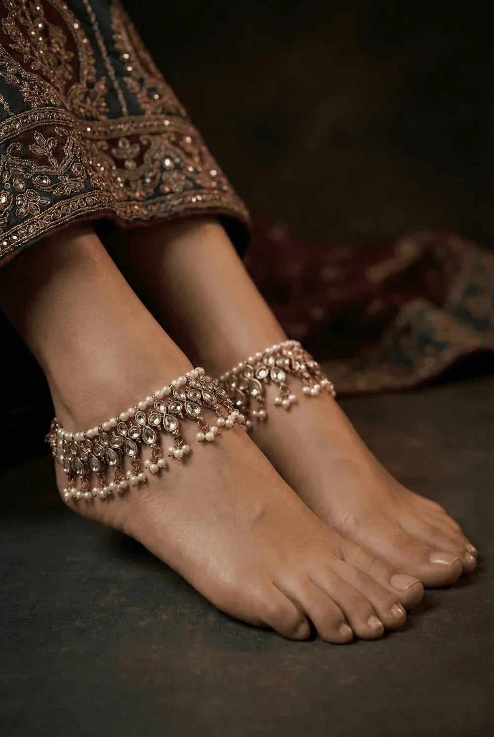 Royal Antique Kundan Payal